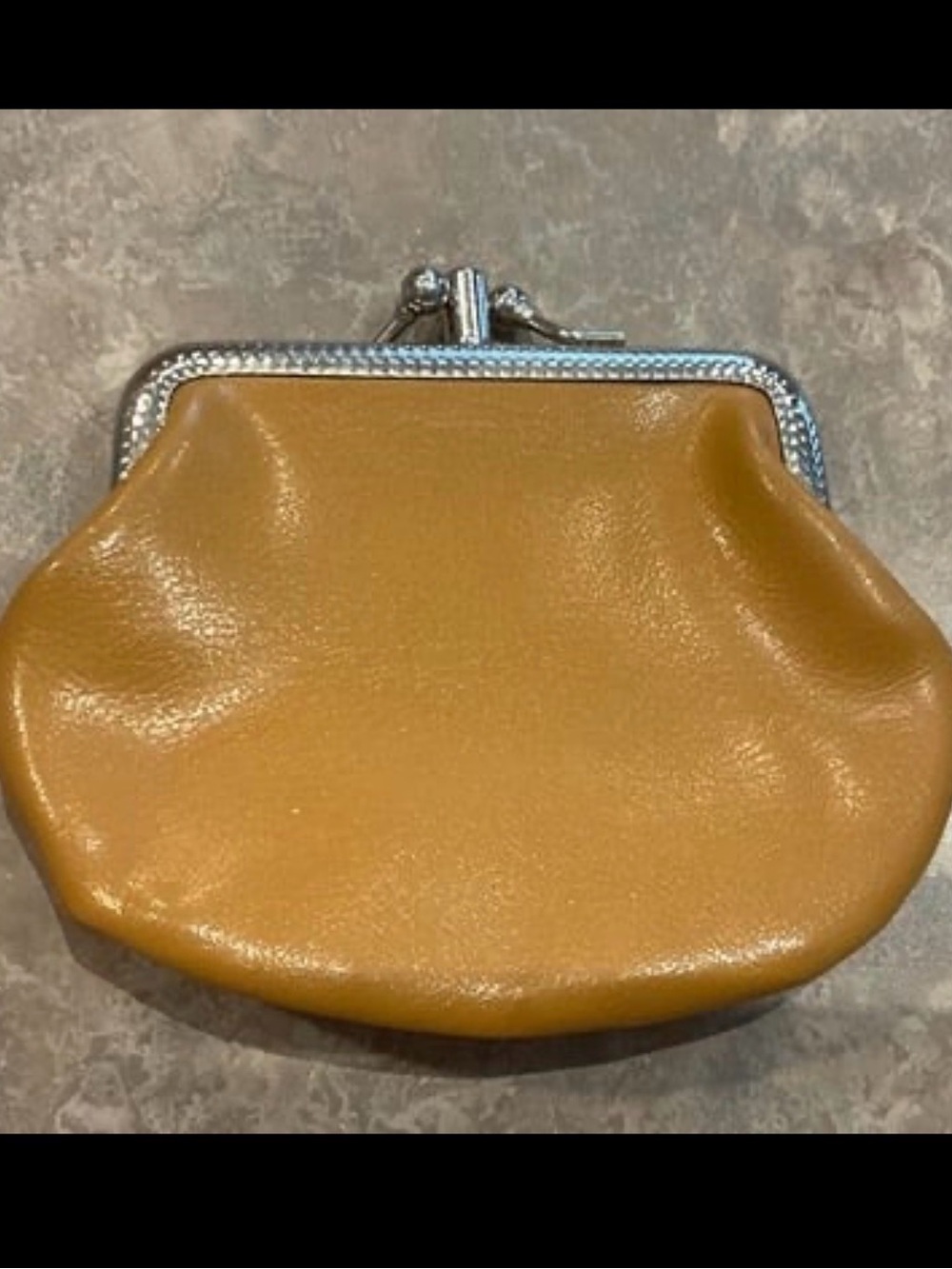 Vintage Tan Kiss Lock Coin Purse Pouch Pleather Brown